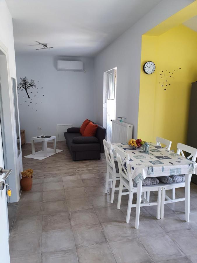 Apartman Luce Apartment Brzac Exterior foto