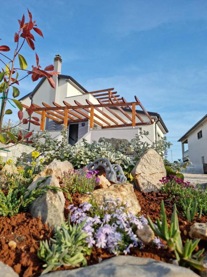 Apartman Luce Apartment Brzac Exterior foto